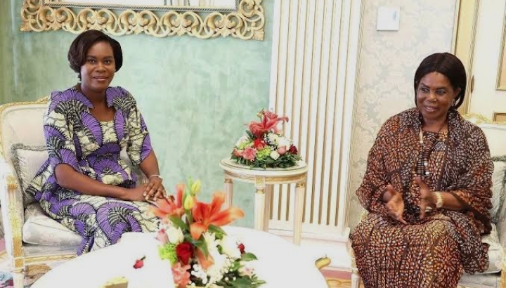 Zita Oligui Nguema dona 100 millones de francos CFA a la Red Africana de Federaciones de Mujeres Rurales